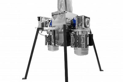 Дробилка универсальная "Кормилец Люкс" с двумя двигателями из нержавеющей стали